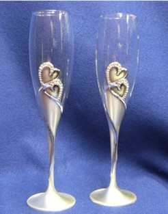 WED001 Hearts Toasting Flute Set